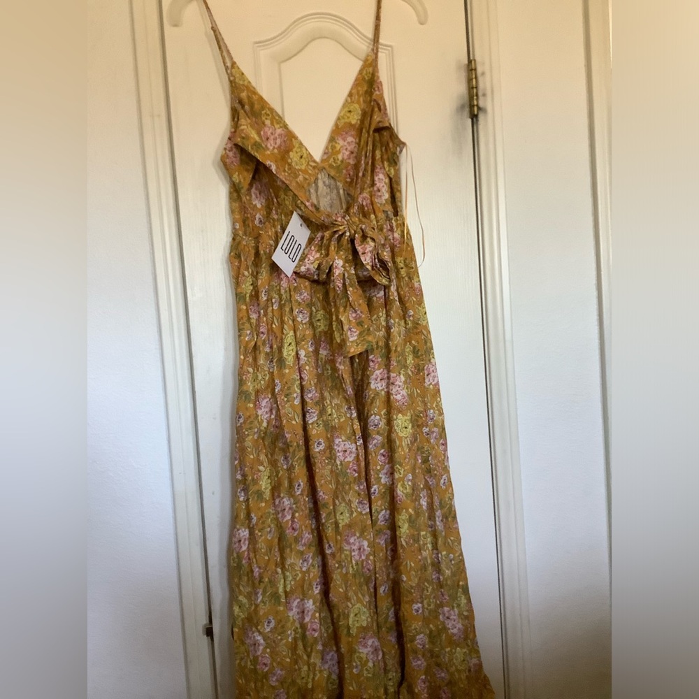 👗Maxi Dress🎀 - Picture 2 of 4